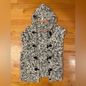 Alice + Olivia Sleeveless Hooded Sweater Vest / Cardigan